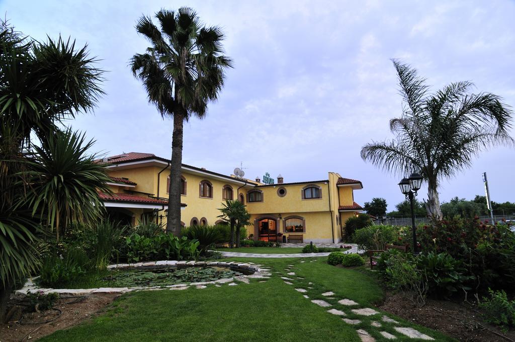 La Locanda Del Cavaliere Borgo Montello Exterior photo