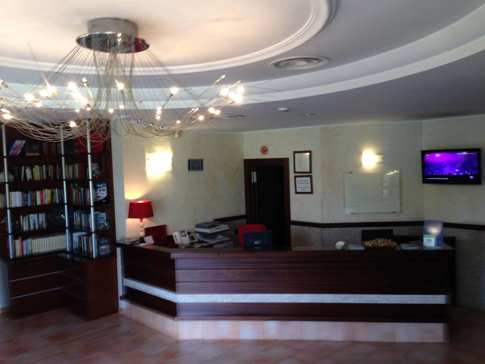 La Locanda Del Cavaliere Borgo Montello Exterior photo